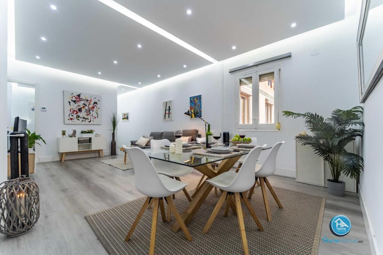 Modern Boutique Stay In The Heart Of Мадрид Екстер'єр фото